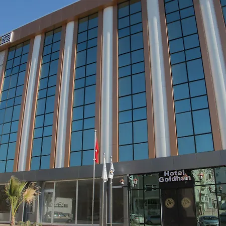 Hotel Goldhan 4*